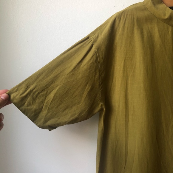 COS chartreuse cupro / cotton oversized t-shirt dress with structured collar - Picture 2 of 8